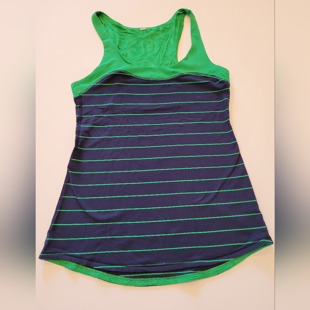 Lululemon size 6 tank